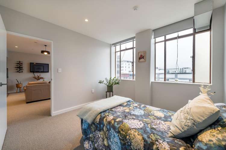 207/14 Laings Road 10609_12