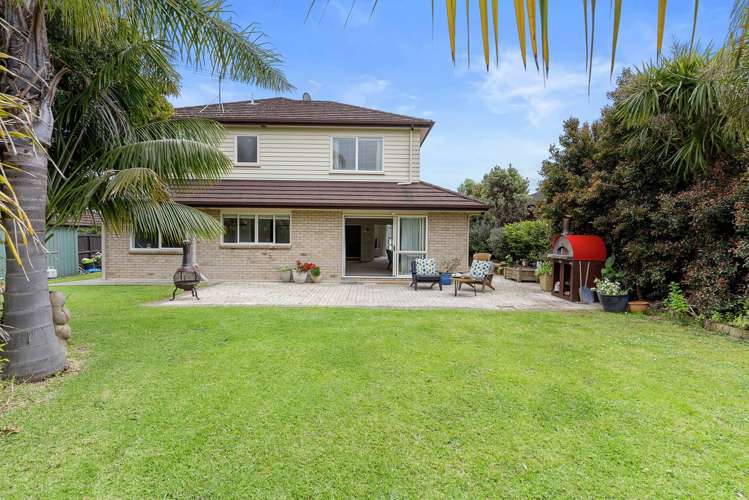 117 Pine Harbour Parade Beachlands_23