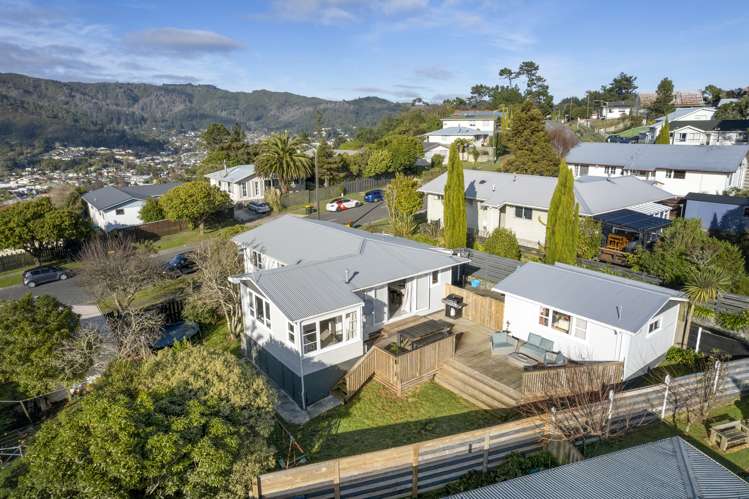 122 Holborn Drive Stokes Valley_12