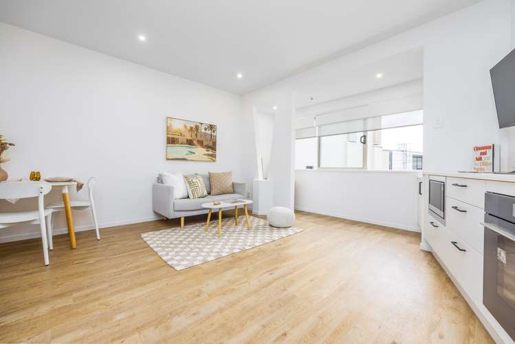 1a/9 Upper Queen Street Auckland Central_2