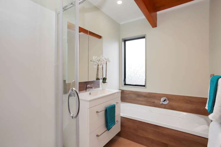 19b Deodar Place Totara Heights_11