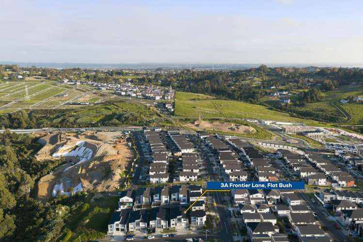 3A Frontier Lane Flat Bush_17