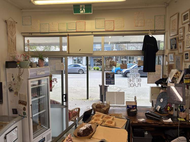 169-171 Dee Street Invercargill_9