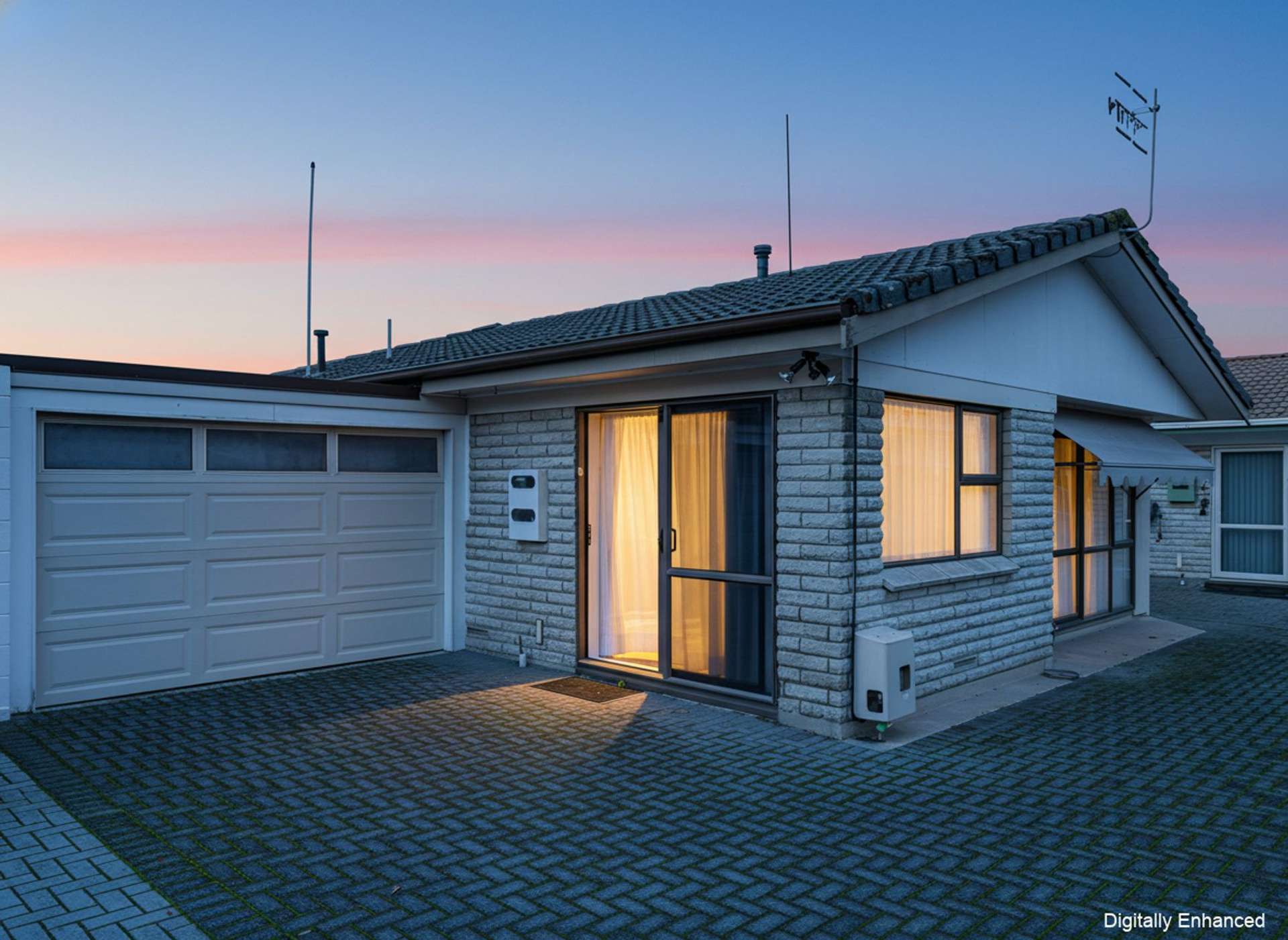 16B Grey Street Glenholme_0