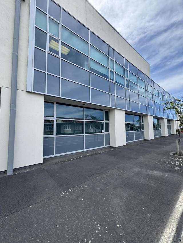 Exceptional Office Hastings