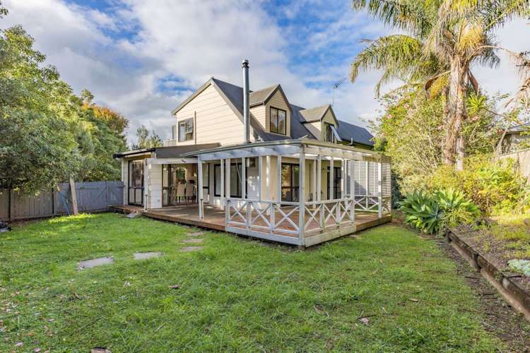 83 Carnoustie Drive Wattle Downs_24