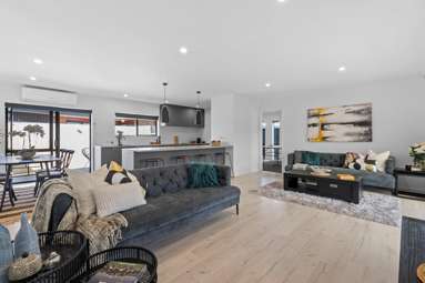 2/99 Riverside Road_3