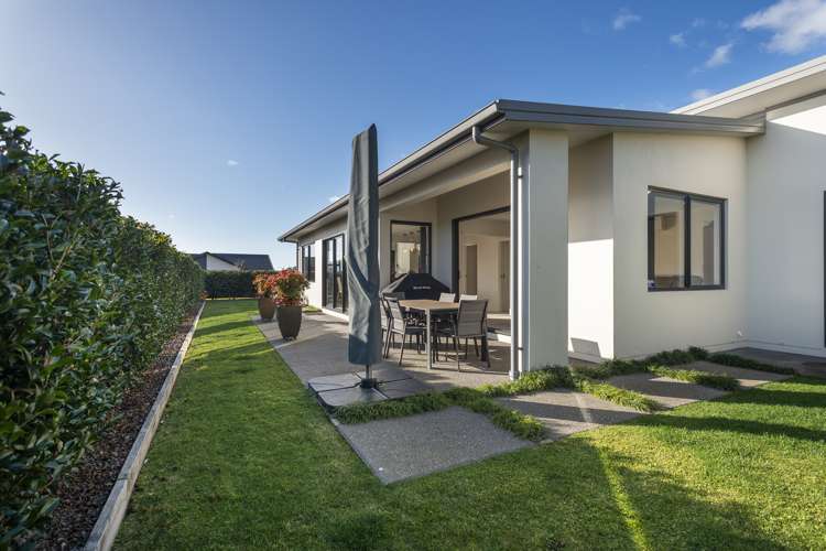 79 Ruba Way Ohauiti_2