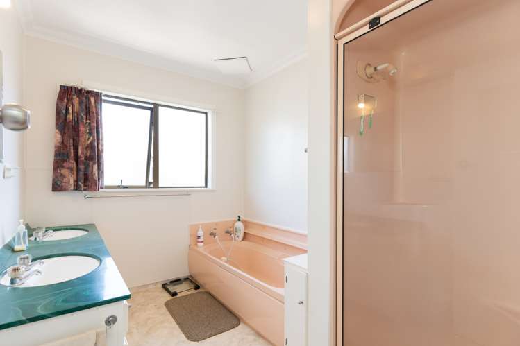 21 Florence Avenue Palmerston North Central_9