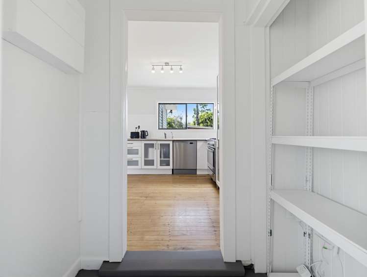 17 Bertram Road Clevedon_25