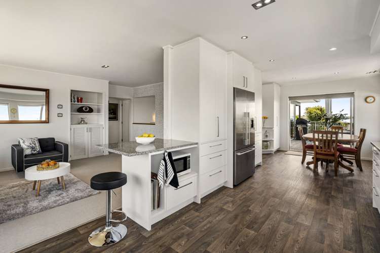 22 Summit Drive Torbay_39