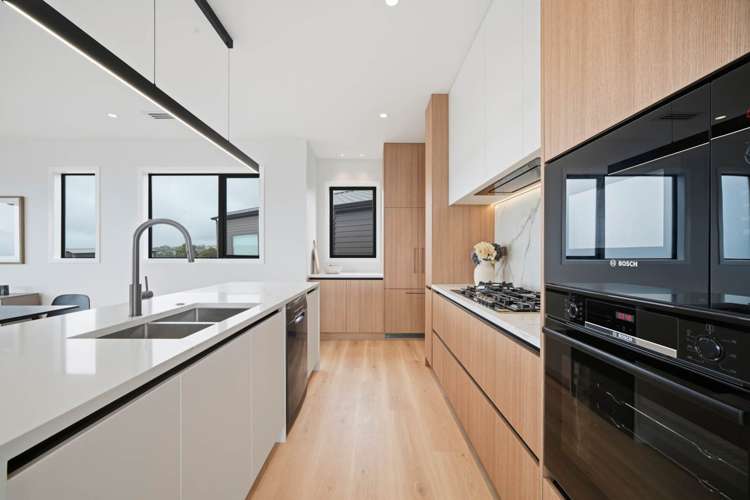 3 Makumaku Place Long Bay_3