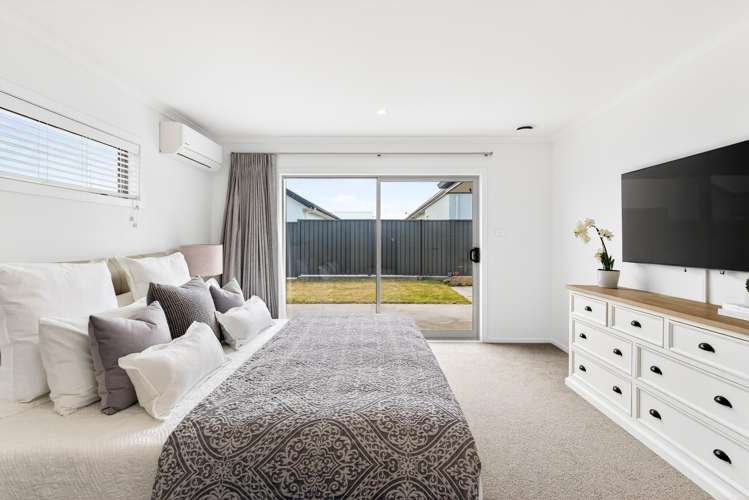 90 Hunter Drive Awatoto_15