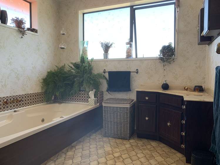 22 Takutai Road Ruatapu_12