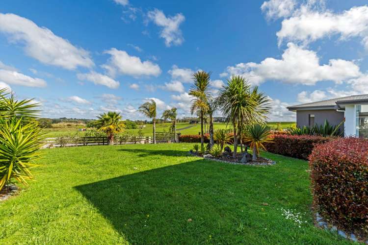 6 Throttle Close Dairy Flat_38