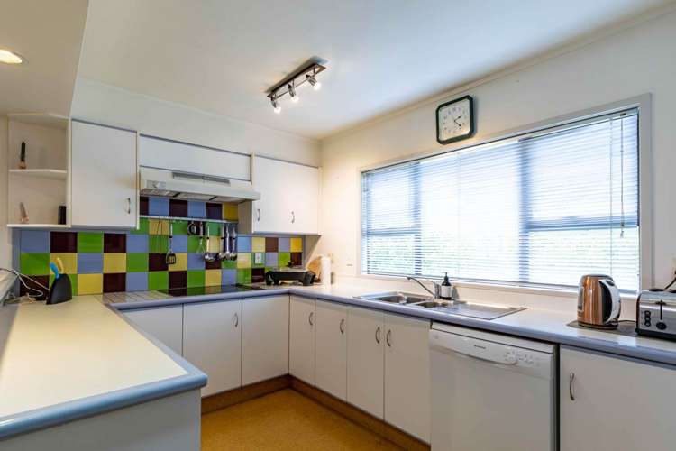 2/17 Waimarie Street Saint Heliers_5