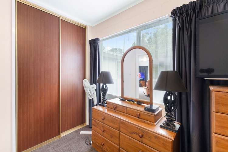 66A B and C Glenpark Avenue Frankleigh Park_18