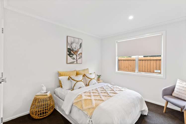 45 Vernon Drive Lincoln_15