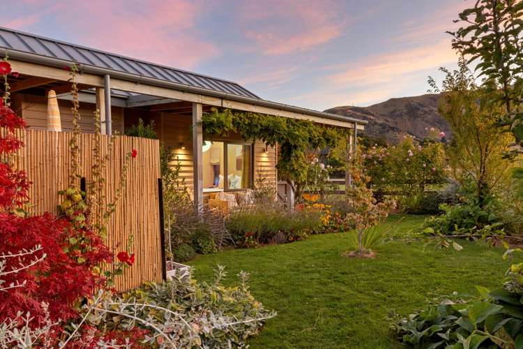 3 Doug Ledgerwood Drive Wanaka_2