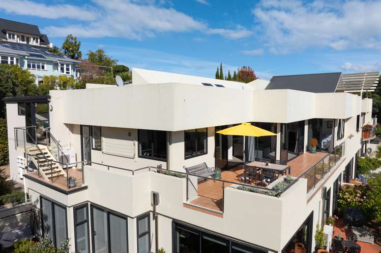 2/27 Shelbourne Street Nelson City_15