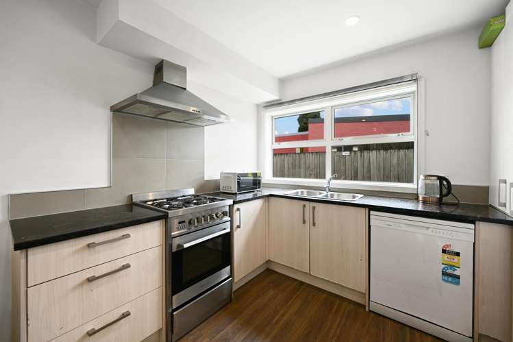 3/12 Blackburn Street_1
