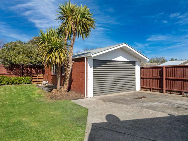 88 Farquhars Road Redwood_14