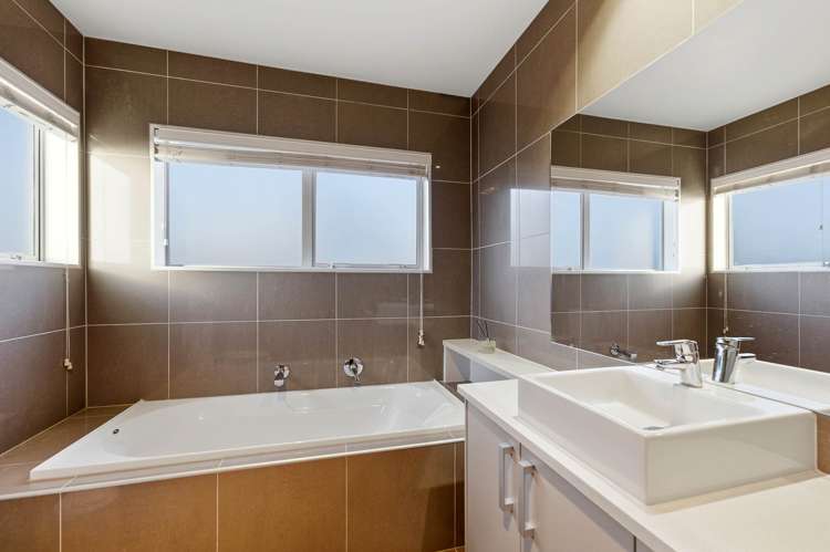 19 Lakeridge Close Northcross_26