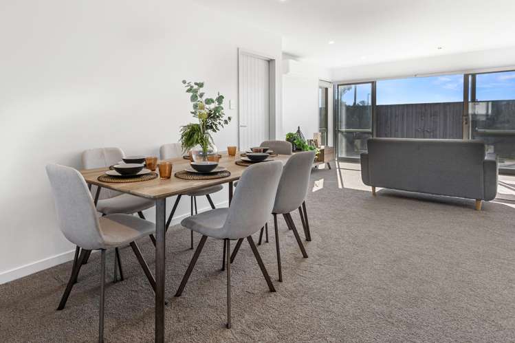 3 Kakapo Lane Redwood_6