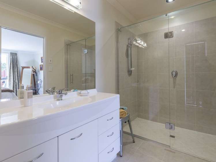 12 Cotswold Place Ohauiti_12