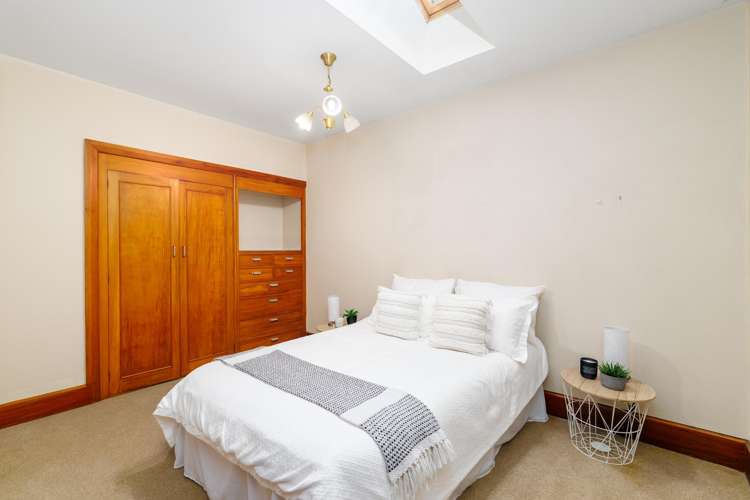 10 Steam Wharf Lane Woolston_11