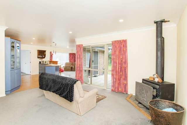 32 Bushmere Road Makaraka_3