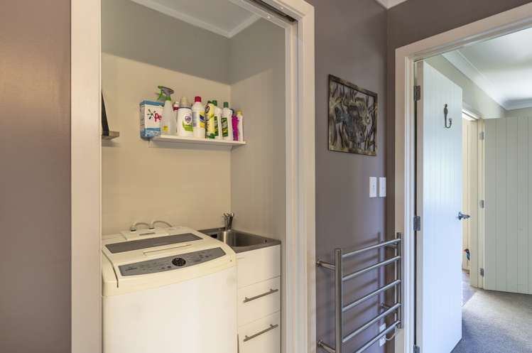 13 Poriwira Drive Kuratau_29