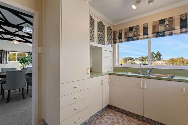 6c Fairview Place Westown_10