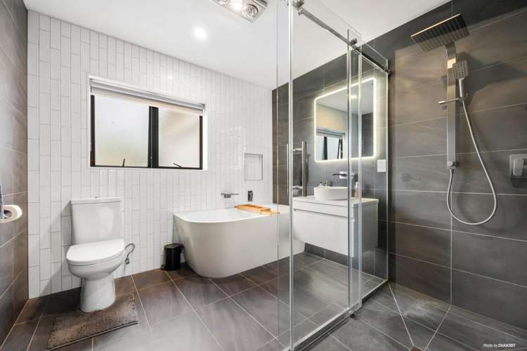 18 Botanic View Manurewa_12