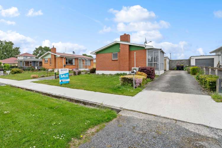 14d Huron Street Gore Surrounds_11