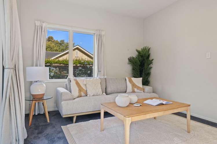 17 Acorn Close Waltham_13