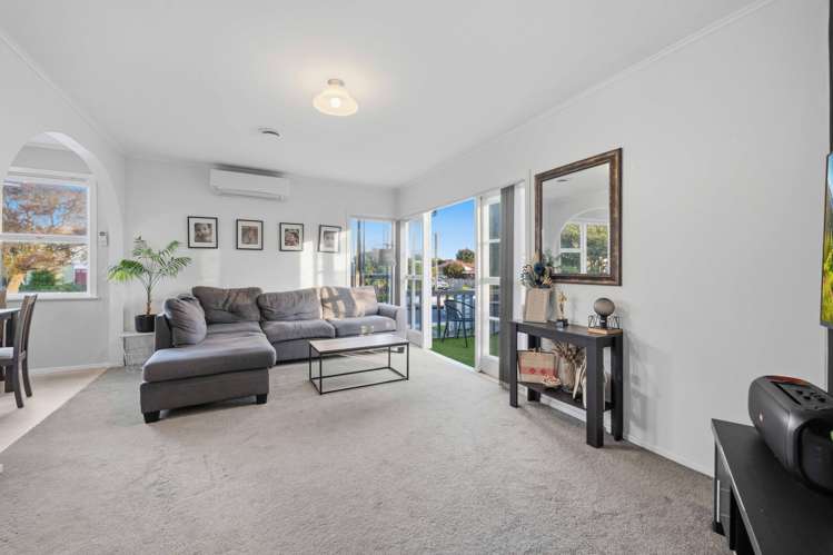 6 Jenkins Pl Manurewa East_6