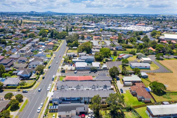 8 Shahkot Way Papatoetoe_5