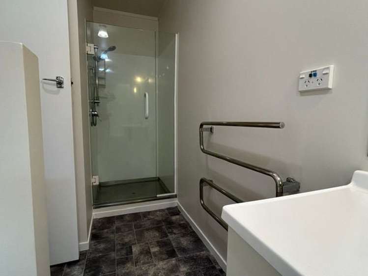 7B Randolph Road Crofton Downs_12