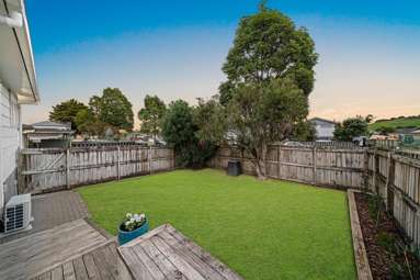 1/360 Bucklands Beach Road_3