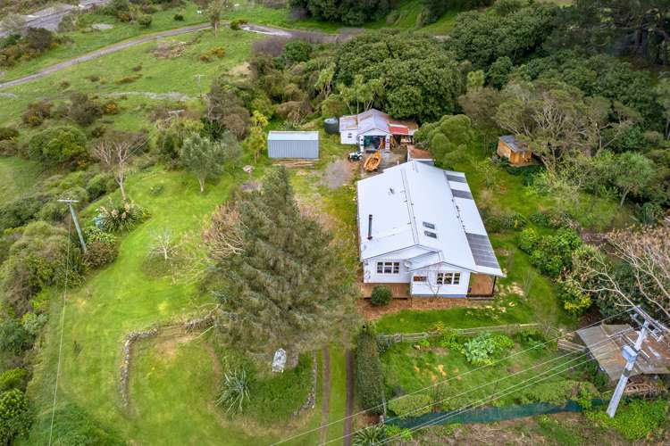 812 Western Lake Road Featherston_25