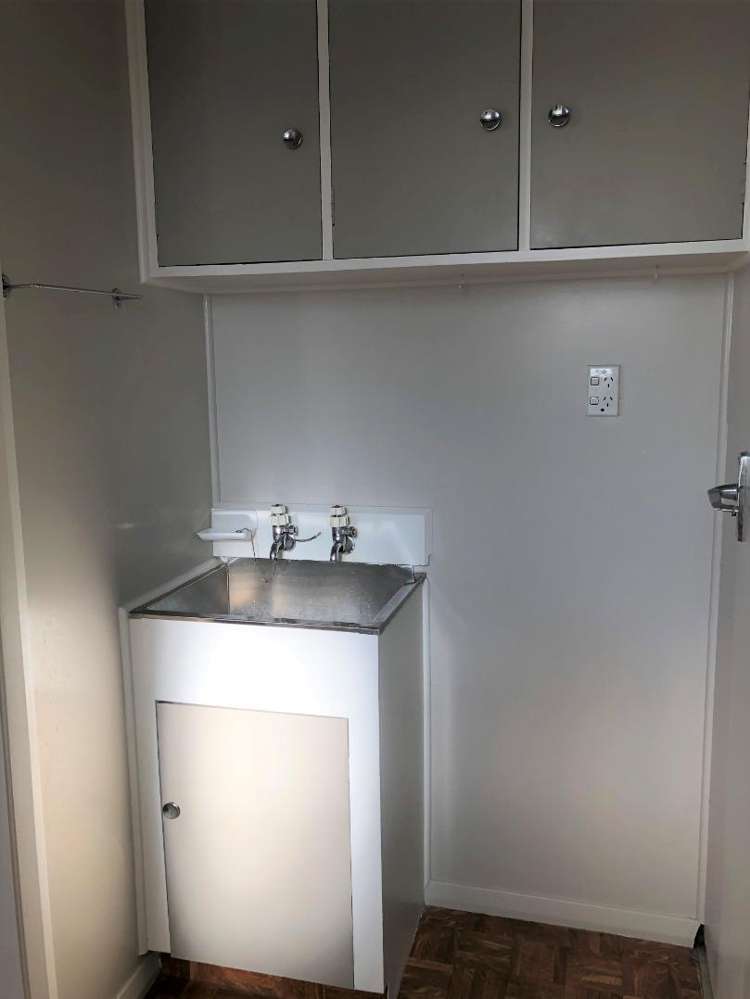 2/1 Newbourne Crescent Redwoodtown_13