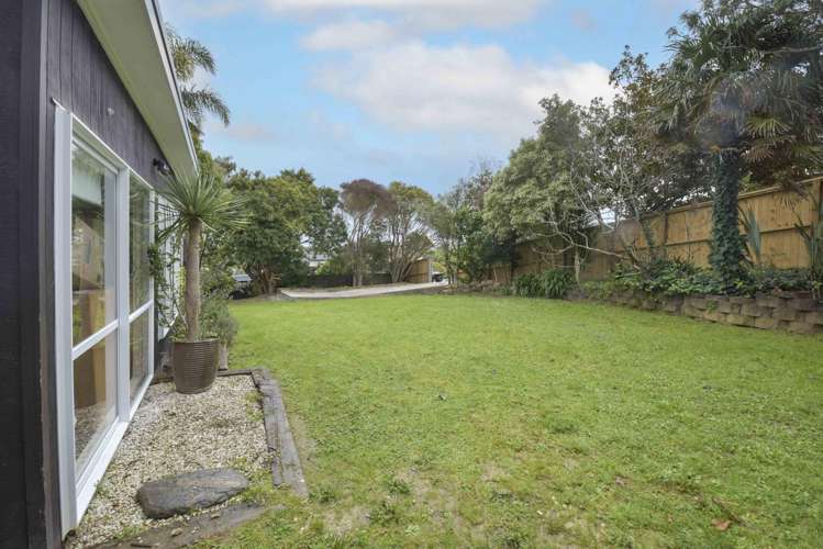 1 Carento Way Stanmore Bay_8