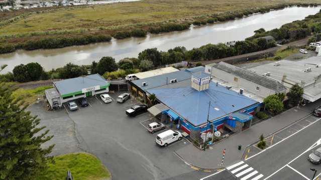 30 Commercial Road Helensville_3