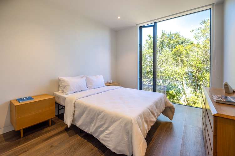 74 Burrell Road Oneroa_10