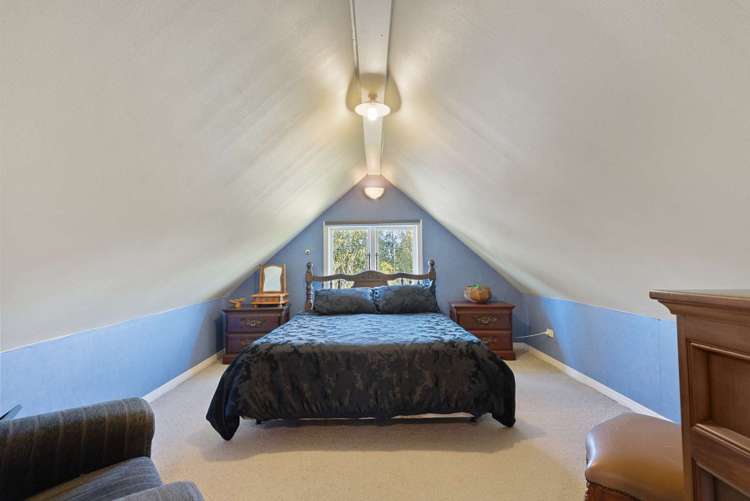 5625 West Coast Road Springfield_15