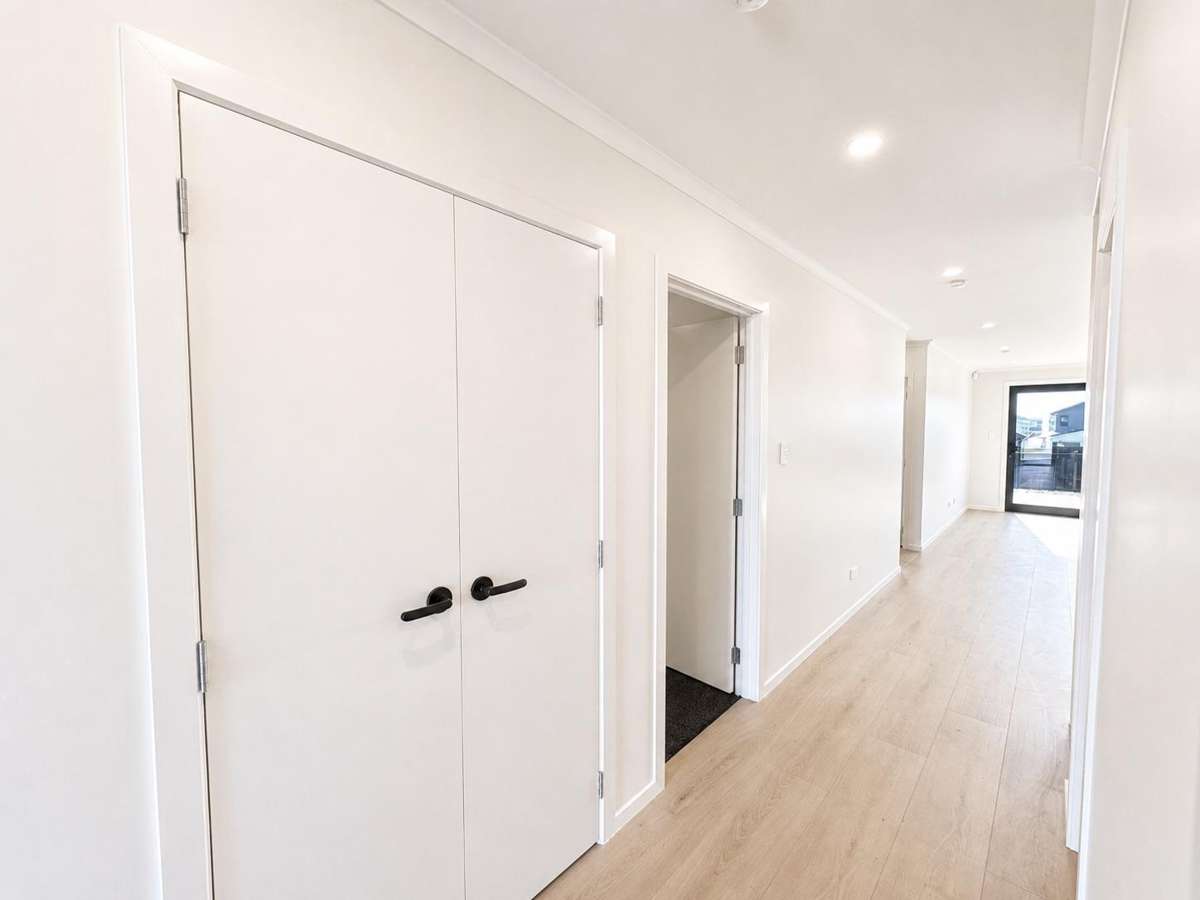 17 Korari Street_5