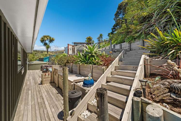 143 Oakura Road Oakura Coast_14