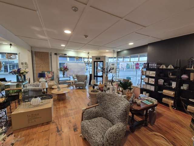 206 Main Highway Otaki_3