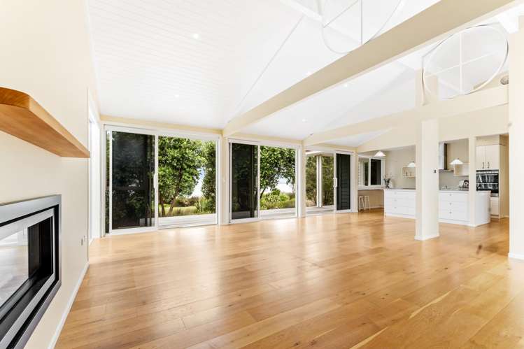 28 Schooner Avenue_4